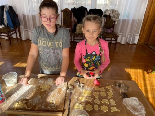 245940428 399837924985142 7170361966702283932 n